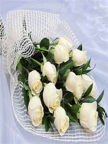11'li Beyaz Gül Buketi