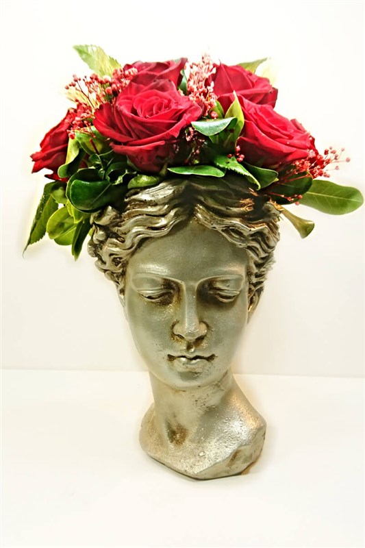 helen-gul-arajmani-en