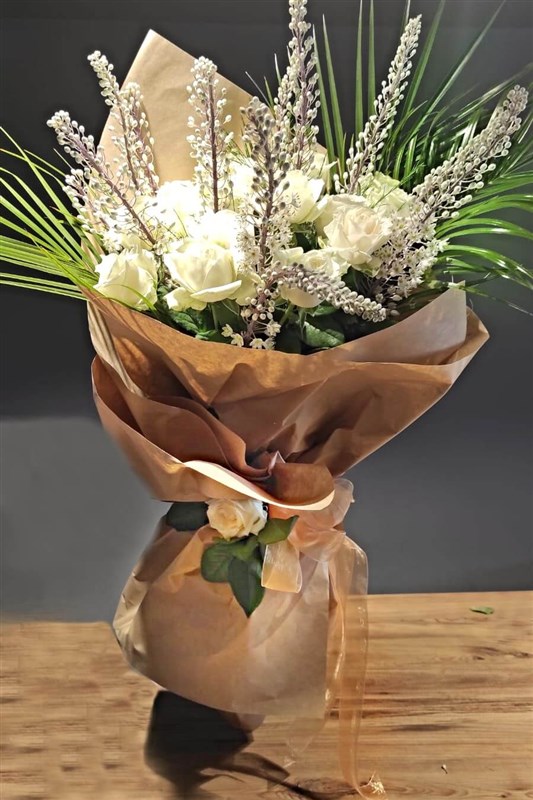 19lu-beyaz-gul-buketi-en