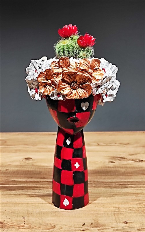 iskambil-kiz-ve-canli-kaktus-urun-boyu-35-cm