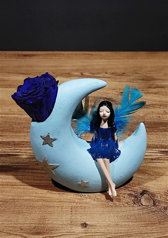 peri-ve-solmayan-mavi-gul-canli