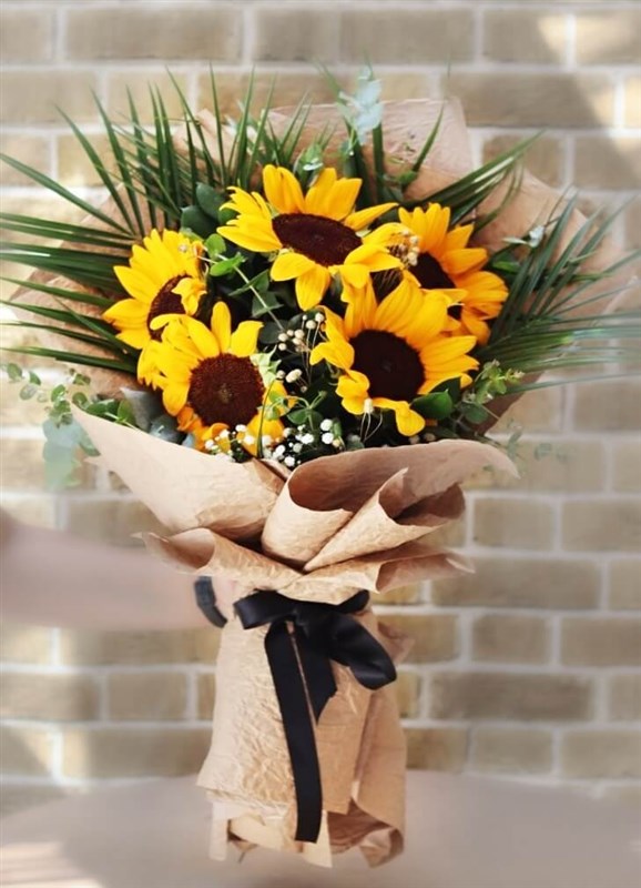 ay-cicegi-buketi-canli