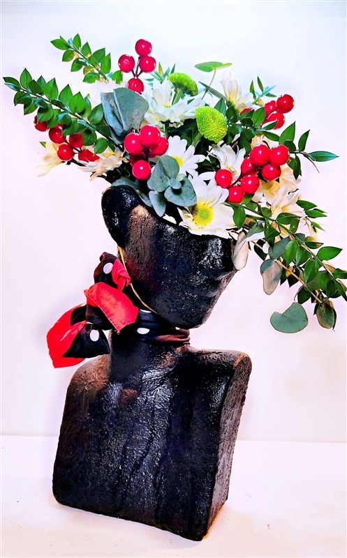 matmazel-50-cm-dokum-bust-uzeri-canli-kokina-ve-papatyalar