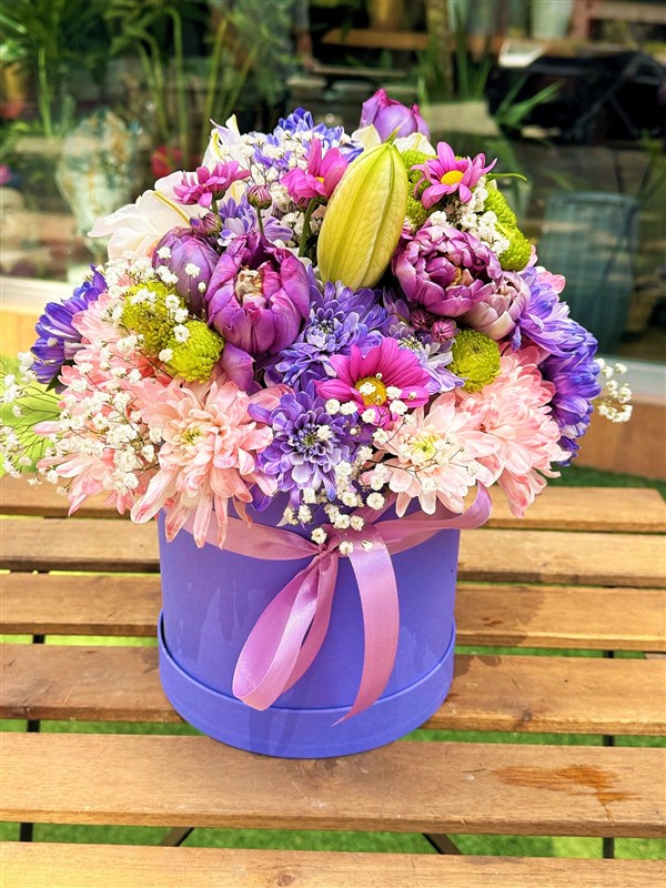 mor-rengin-derinligi--canli-cicek-arajmani--en