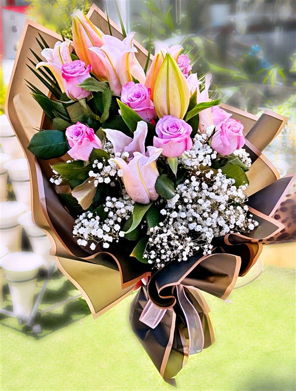 pembe-gul--kazablanka--cipsofila-buketi