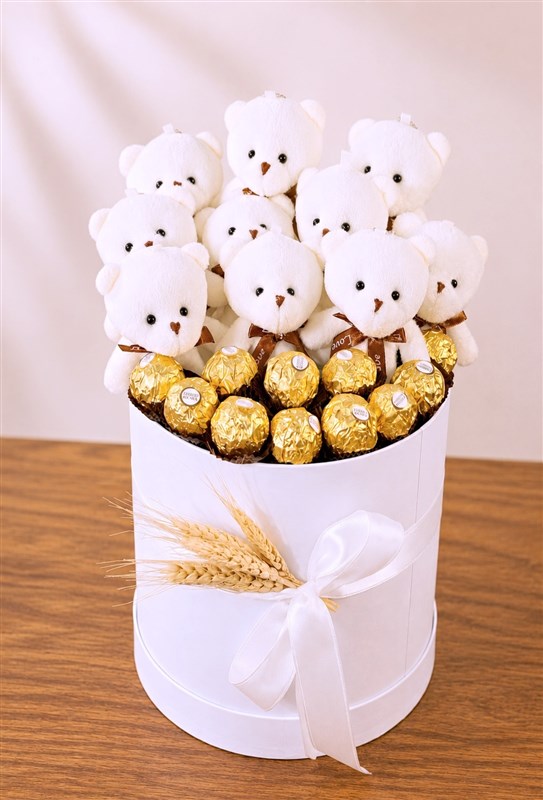 silindir-kutuda-10-pelus-ayicik--ferrero-cikolata-toplari