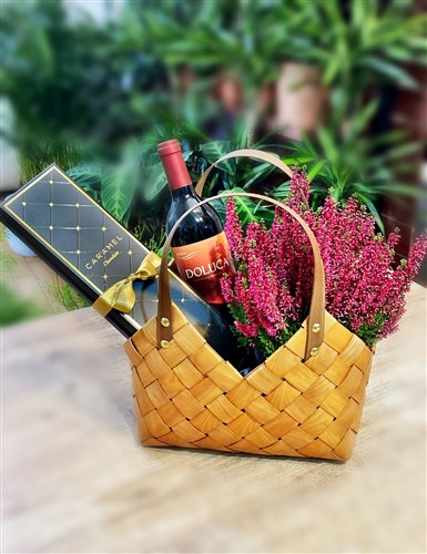 Hediye Sepeti (Madame Coco çanta, Calluna , Çikolata, Kırmızı Şarap)