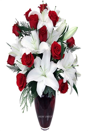 Lilyum ve Gül Arajmanı