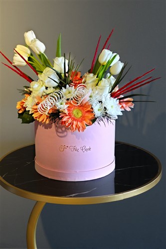 Pembe Kutuda Canlı Gül, Gerbera  Arajmanı