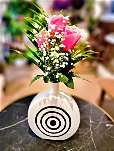 Seramik Vazoda Canlı Pembe Güller III