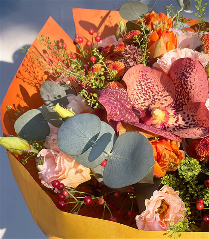 Cinnamon Deluxe Salmon Orange Autumn Bouquet