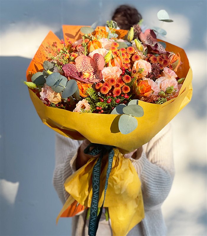 Cinnamon Deluxe Salmon Orange Autumn Bouquet