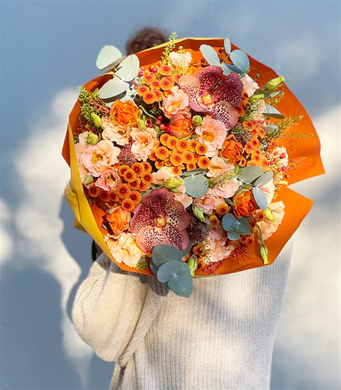 Cinnamon Deluxe Salmon Orange Autumn Bouquet