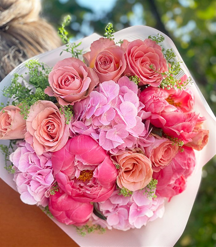 Wish Pink Deluxe Mercan Şakayık Ortanca Buket
