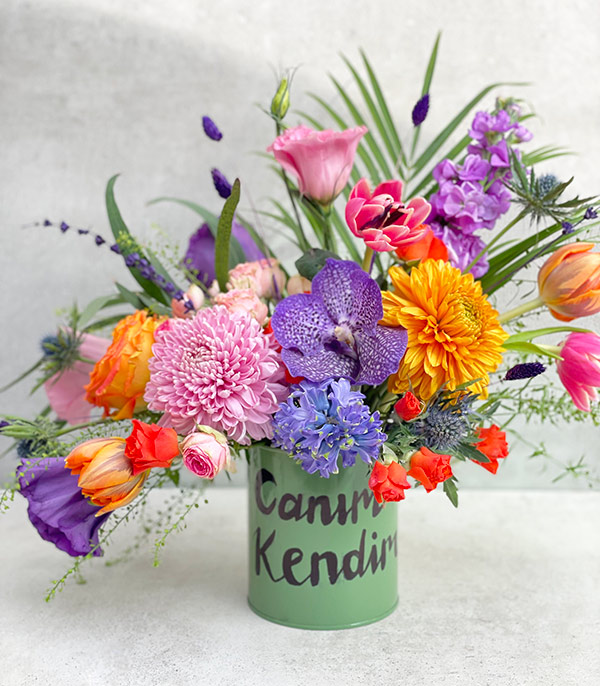 Custom Slogan Colorful Flower Arrangement