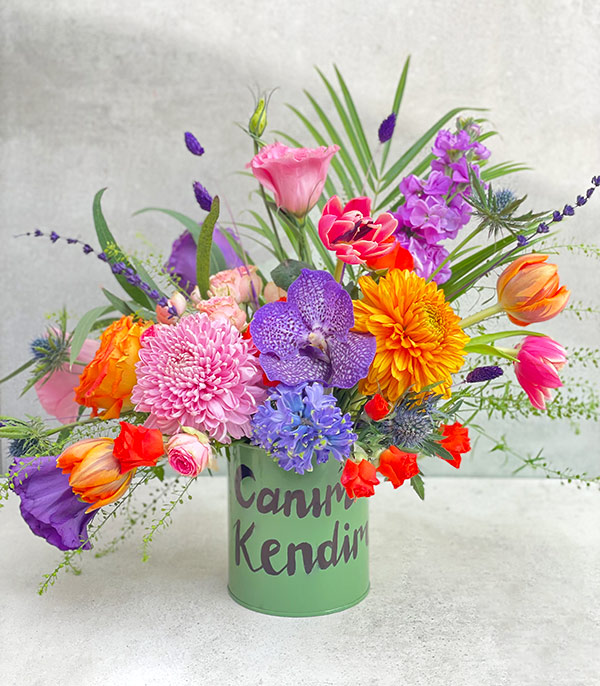 Custom Slogan Colorful Flower Arrangement