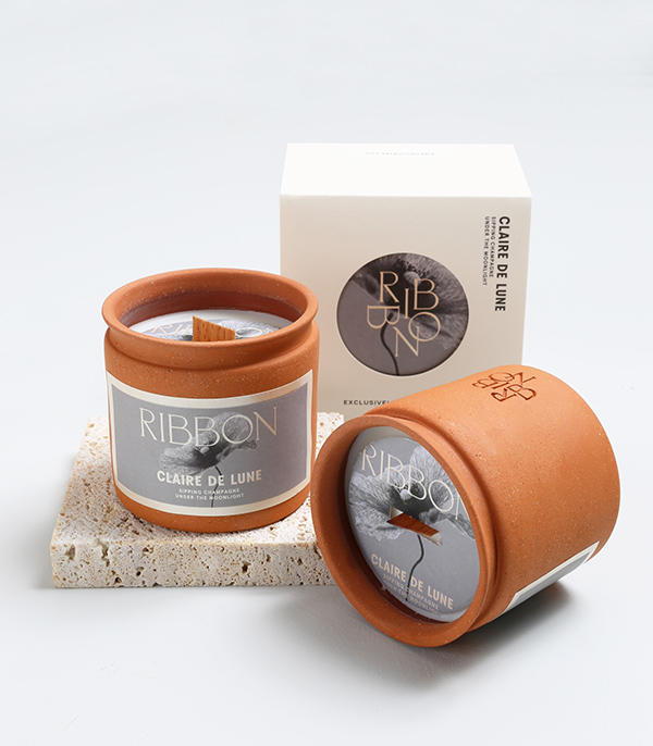 CLAIRE DE LUNE Scented Soy Candle