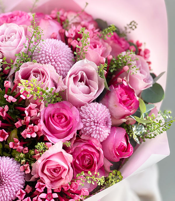 Pink Sweet Grand Deluxe Pink Rose Bouquet