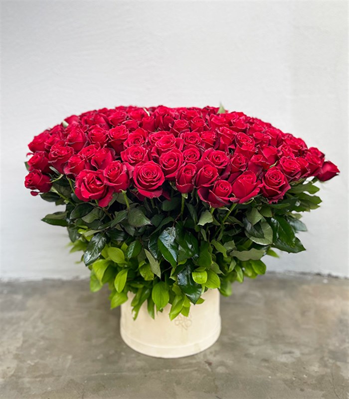 200 Kırmızı Gül Aranjmanı Royal Deluxe Kutuda
