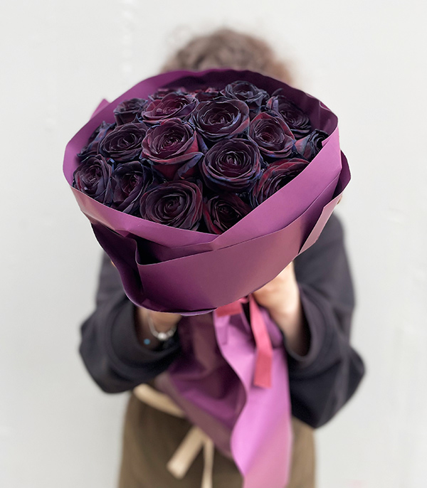 Nox Black Roses Bouquet Limited Edition