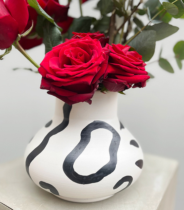 Sweet November Handmade Ceramic Vase in 7 Red Roses