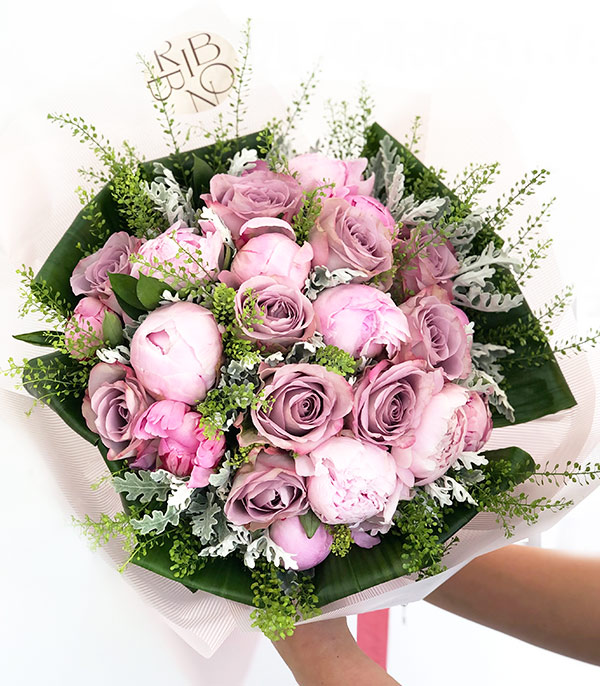 Ophelia Deluxe Pink Peony Lilac Rose Bouquet