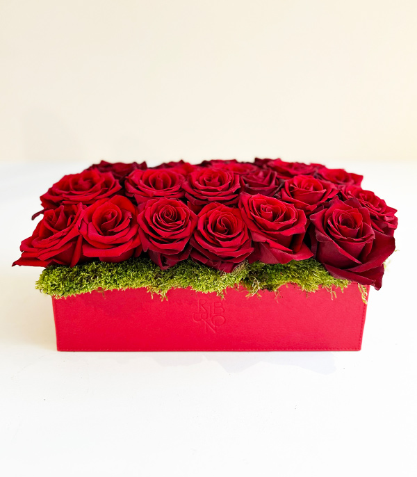 Scarlet 25 Red Rose in Red Leather Box