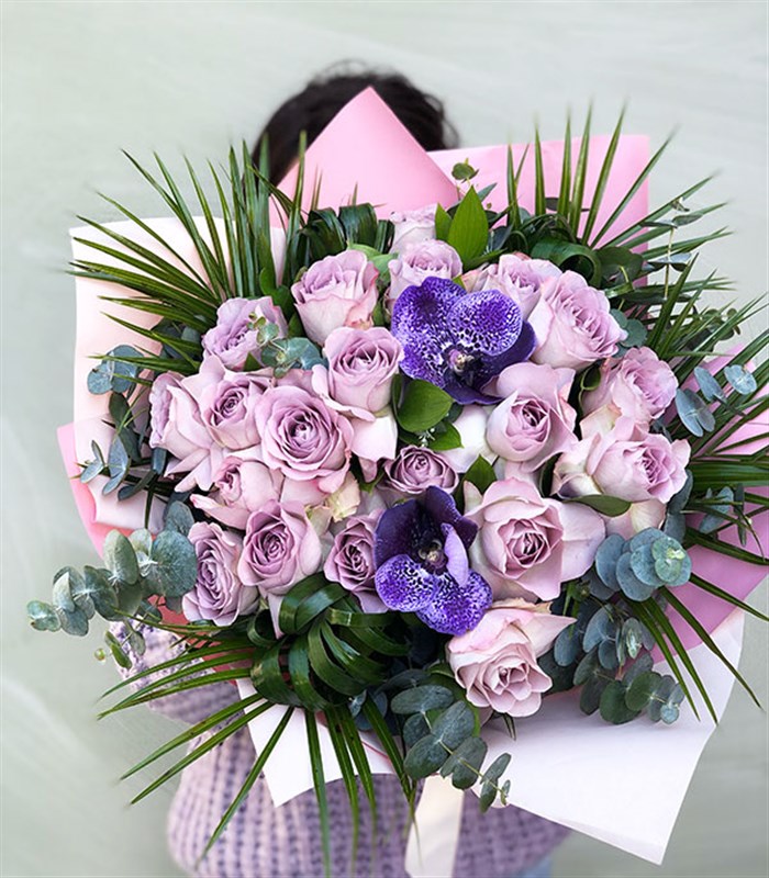 Chloe Lila Gül Buketi