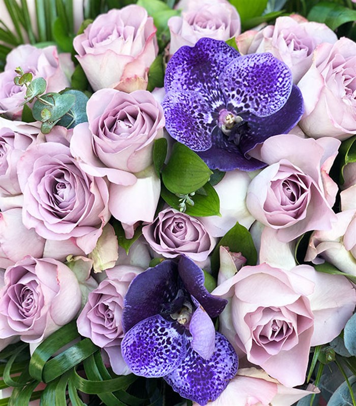 Chloe Lila Gül Buketi