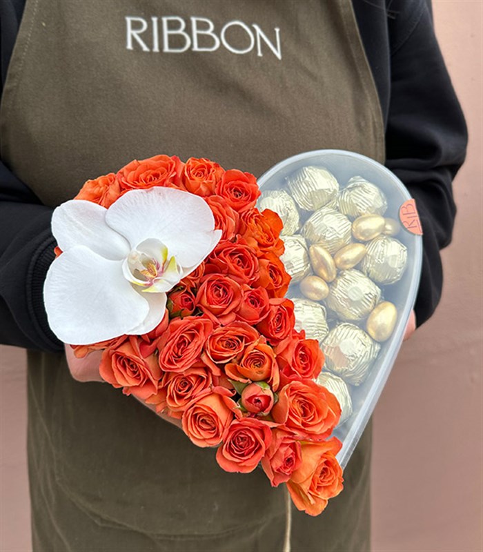 Kalp Çikolata Kutusu 22Li Yıldız Turuncu Grand Deluxe