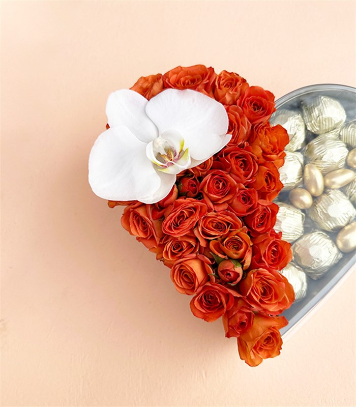 Kalp Çikolata Kutusu 22Li Yıldız Turuncu Grand Deluxe