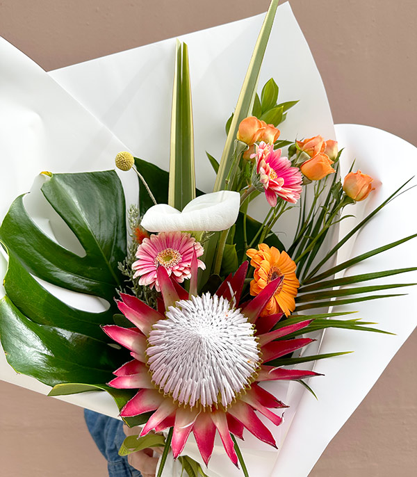 Magrot Protea Tropical Bouquet