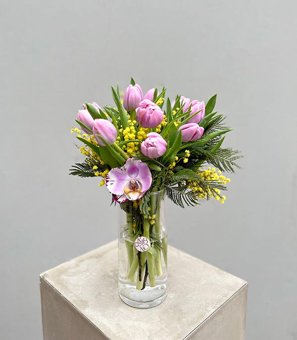 Muse Lilac Tulips Vase Arrangement