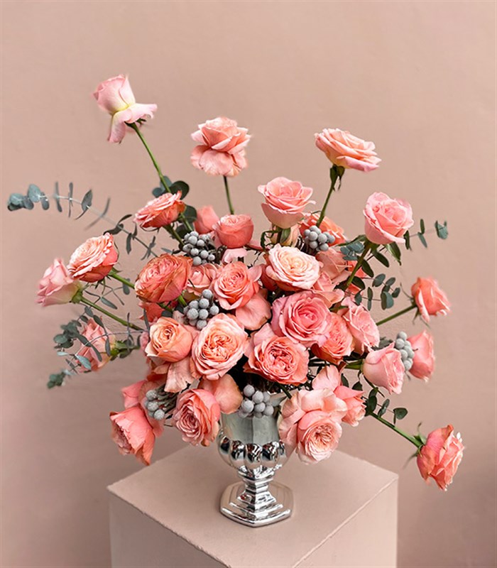 Gloria Deluxe Silver Vazoda 41 Somon Güller Aranjmanı