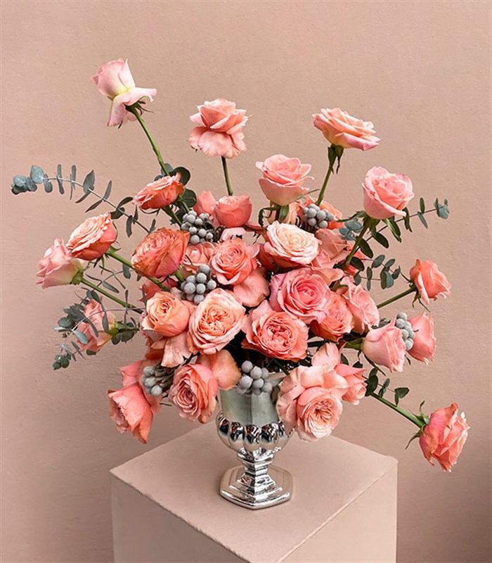 Gloria Deluxe Silver Vazoda 41 Somon Güller Aranjmanı