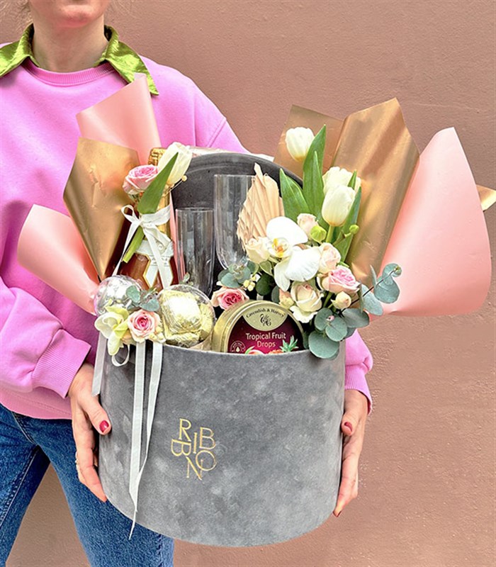 Grand Deluxe 2Li Kadehli Alkolsüz Şampanya Kutlama Hediye Kutusu