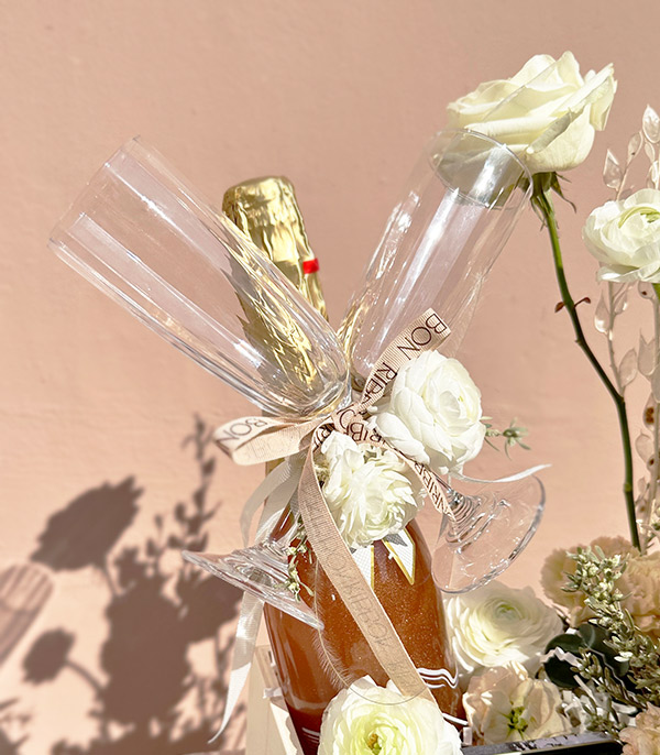 2 Pcs Glassless Champagne Chocolate Celebration Gift Box