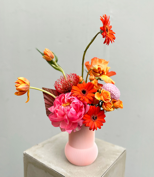 Pink POP Sugar 3D Printed Vazoda Mercan Şakayıklı Çiçekler