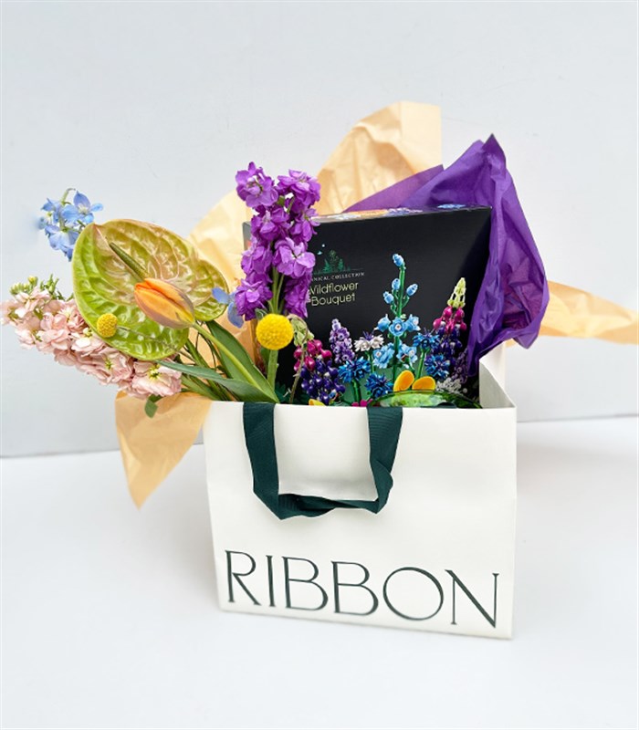 LEGO Kır Çiçekleri Cam Vazo Hediye Seti