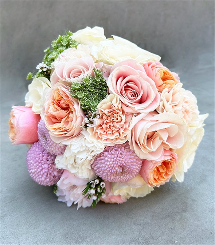 Harper Pastel 7 Pembe Gül 7 Beyaz Gül 3 Şakayık Gelin Buketi