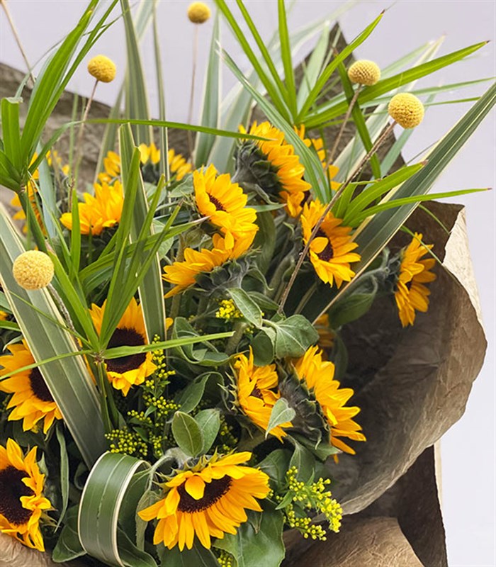 Bir Kucak Sarı Ayçiçeği Deluxe Buketi