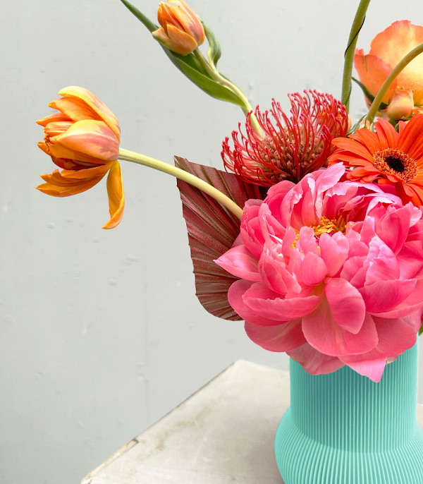 Blue POP Sugar 3D Printed Vase in Flowers Coral Peony