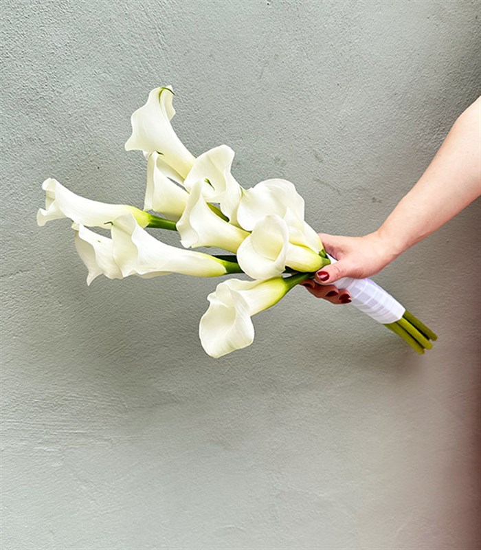 10 Beyaz Gala Gelin Buketi