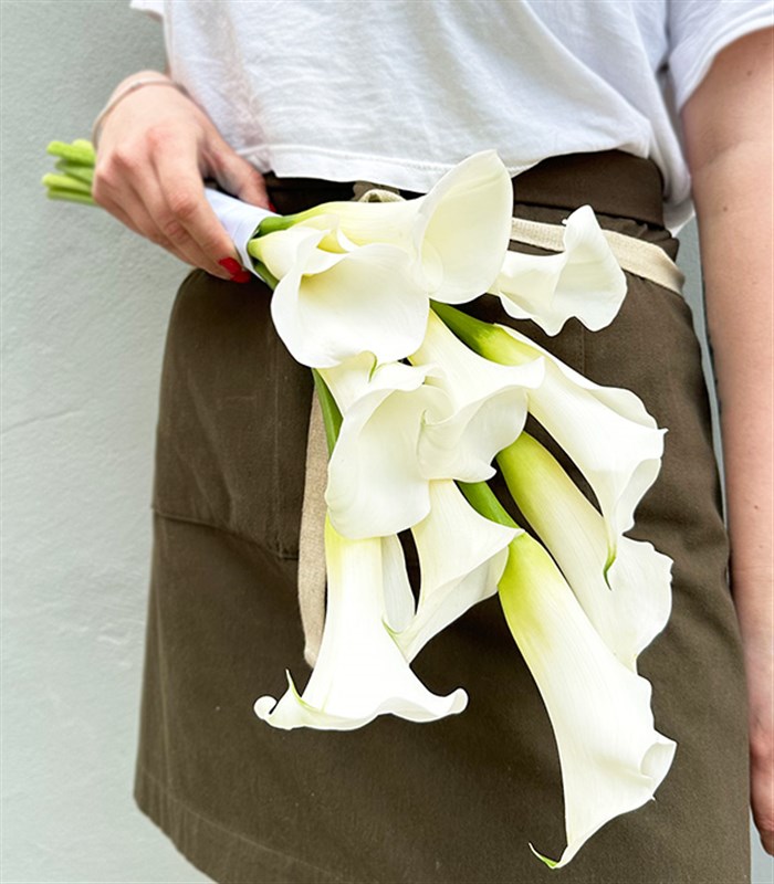 10 Beyaz Gala Gelin Buketi