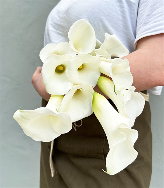 10 Beyaz Gala Gelin Buketi