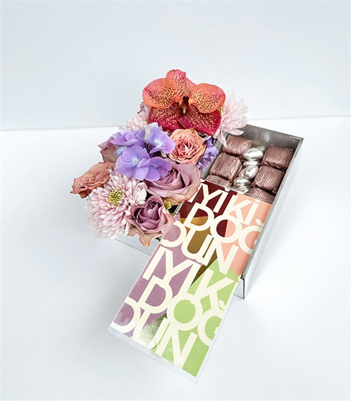 İyi Ki Doğdun Lila Cappucino Çikolata Hediye Kutusu