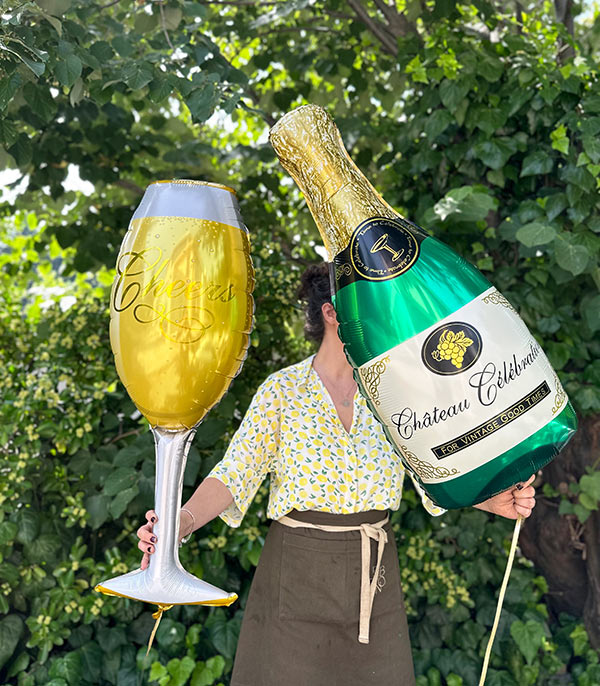 Champagne Cheers GlassFlying Helium Balloons Set