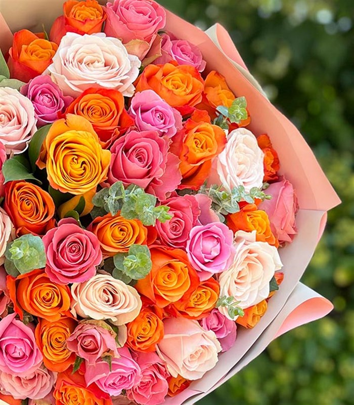 Grand Deluxe Pembe Turuncu 60 Gül Buketi