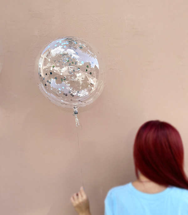 Silver Confetili Şeffaf Uçan Balon 40 cm