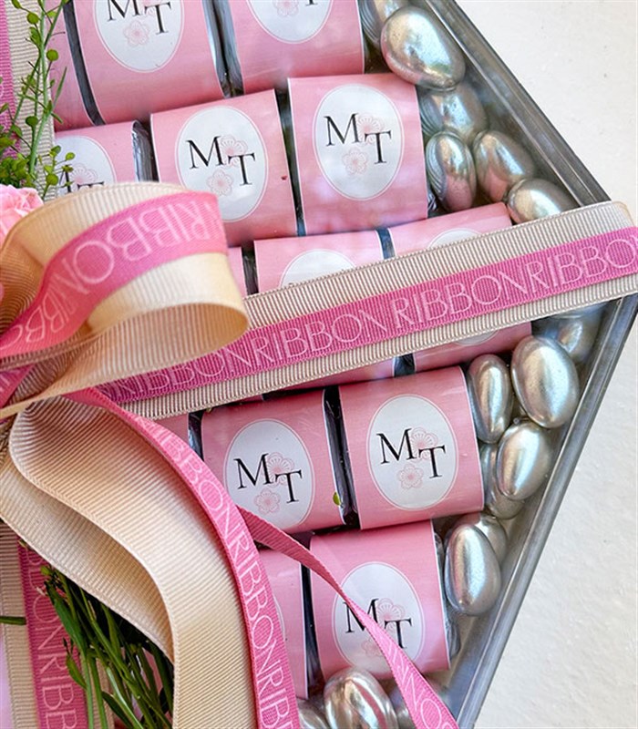 Pembe Silver Grand Deluxe İsme Özel 24Lü Söz Nişan Çikolata